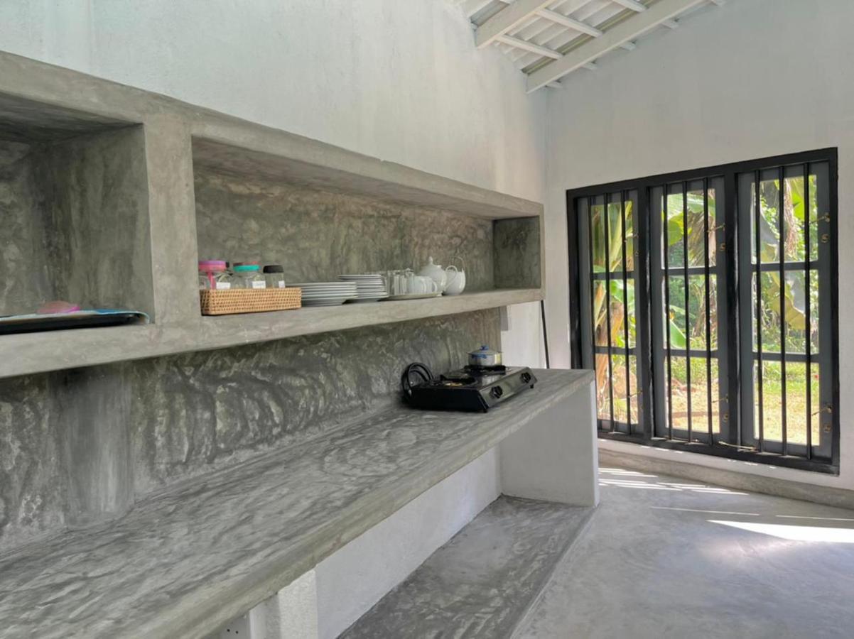 Abundia Unawatuna Exterior photo